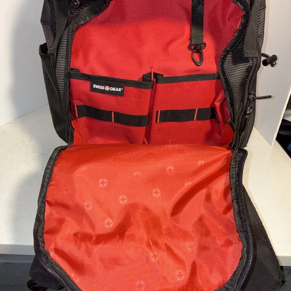 SWISSGEAR Work Pack Pro Tool Backpack Black EXCELLENT